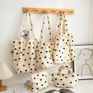 Women Textured Nylon Tote Bag Black Heart Pattern Large Capacity Shoulder Bag Portable Cosmetic Handbag Daily Shopping Bag