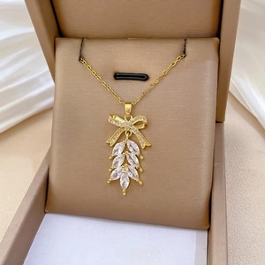 Edelstahl Gold Schleife Anhänger Halskette Für Damen Mit Kupfer Zirkon Blatt Quaste Eleganter Schmuck