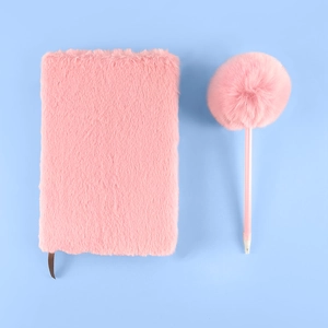 Diario Quaderno In Finta Pelliccia Di Peluche E Penna Pompon Coordinata Copertura Morbida E Soffice Pagine Rigate Per Ragazze