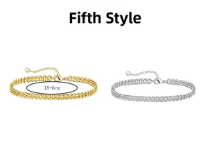 Detail of adjustable 18+6cm Cuban link bracelet set in gold and silver finish