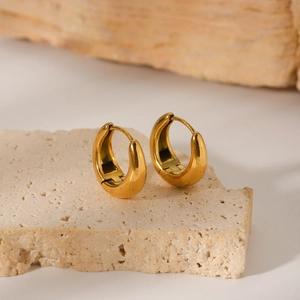 Minimalist U-shaped 18K gold plated stainless steel chunky hoop earrings on stone base