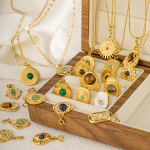 Bohemian gold plated titanium steel necklace set with vintage malachite and turquoise pendants