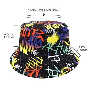 Graffiti bucket hat with geometric pattern and dimensions 56-58cm for streetwear style