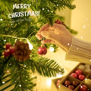 Set of 3cm colorful Christmas tree ornaments with red, gold and silver balls
