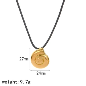 18k gold plated stainless steel conch shell pendant necklace with size and weight specs
