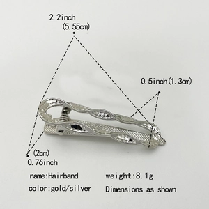 Minimalist silver geometric hollow hair clip with dimensions and technical specifications