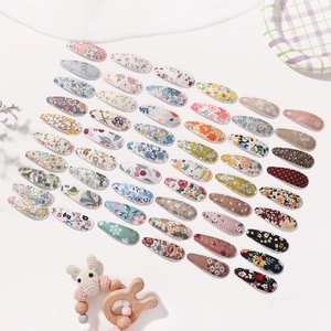 Lot de 50 barrettes à cheveux en tissu fleuri aux couleurs pastel pour filles