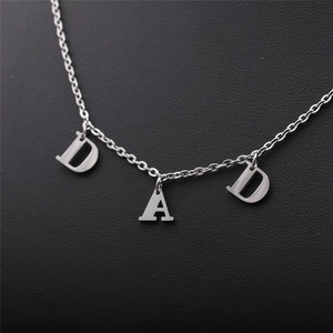 Collier avec pendentif lettre DAD en acier inoxydable poli pour cadeau de fête des pères
