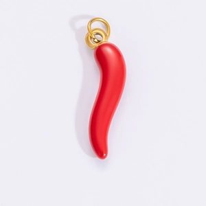 Detailed view of a 18k gold-plated red chili pepper pendant for DIY jewelry design