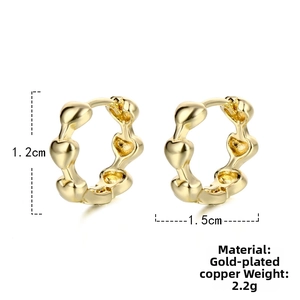 Detailed view of gold-plated copper heart-shaped hoop earrings with precise dimensions