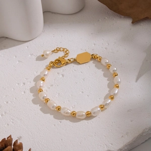 Natural Freshwater Pearl Bracelet With 304 Stainless Steel Gold Plated Waterproof Non Fading Elegant Jewelry For Women