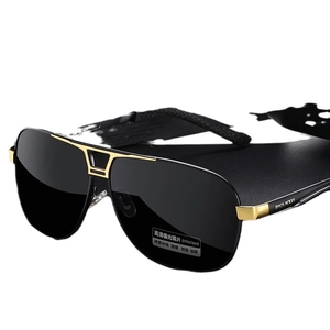Polarized photochromic aviator sunglasses with gold metal frame and black lenses