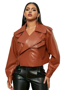 Giacca da donna in pelle PU marrone con ampi revers e una silhouette corta elegante