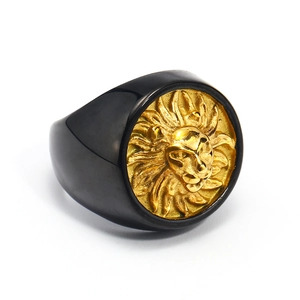 Vintage lion head signet ring in gold and black stainless steel for men from a 45-degree angle