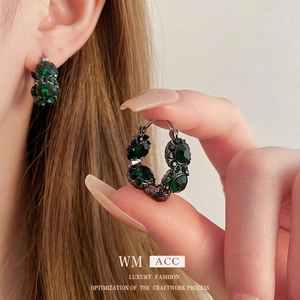 French vintage emerald round hoop earrings with dark green crystals in retro silver finish