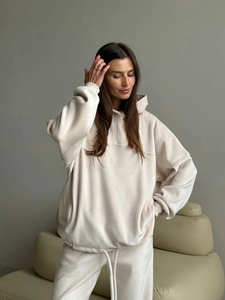 Women's minimalist beige hooded sweatshirt and joggers set in soft knitted cotton fabric