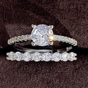 Classic two-piece silver finish bridal ring set with round AAA zircon in velvet box