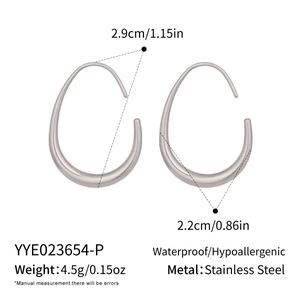 Detailed view of silver stainless steel U-shape earrings with precise size measurements