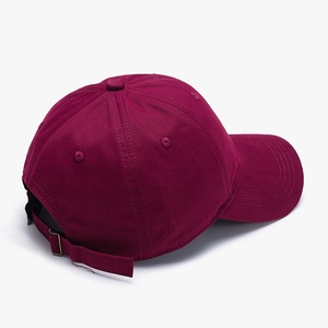 Berretto da baseball unisex bordeaux in cotone lavato con fibbia regolabile in metallo
