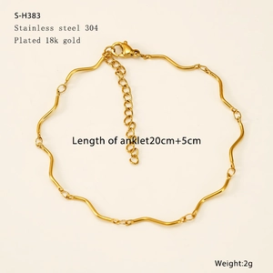 Detail of 18k gold plated stainless steel wave anklet with 20cm plus 5cm extender
