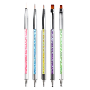 Set da 5 pennelli per nail art a doppia punta con manici glitterati e punte in metallo