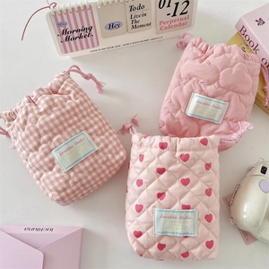 Quilted pink camera storage bag with heart patterns and drawstring closure for CCD cameras