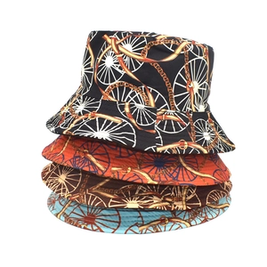 Vintage-Fischerhut Mit Reitermotiv Aus Polyester Mit Ketten- Und Kutschenradmuster Sonnenschutz Faltbar Unisex