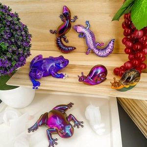 Set di decorazioni animali 3D in resina metallizzata con figure di rana, lucertola e lumaca
