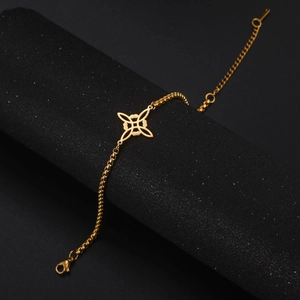 Gold stainless steel witch knot bracelet with S-shape pendant and box chain for women