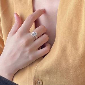 Detailed view of an S925 sterling silver ring featuring a rectangular zircon stone