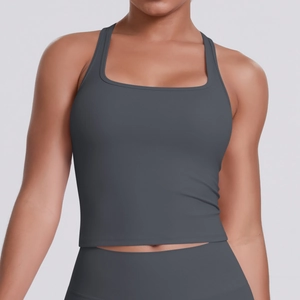 Détail du design dos nageur et du débardeur de sport gris graphite sans couture
