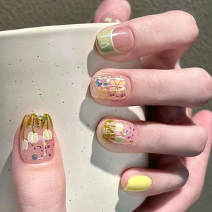 Press On Nails Emerald Green Forest Style Tulip Butterfly French Shimmer Glossy Brightening Fake Nails For Women Manicure