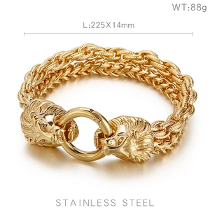 Detail of golden stainless steel lion head bracelet with double woven chain, 225x14mm