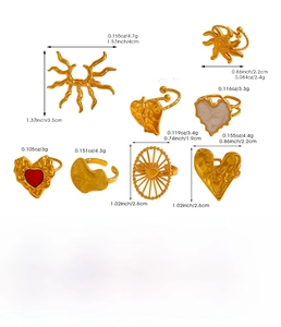 Size chart detail showing weights and dimensions for heart-shaped stainless steel rings