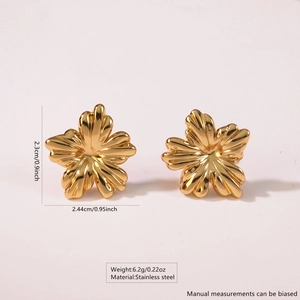 Tableau des tailles pour boucles d'oreilles fleurs en acier inoxydable avec dimensions