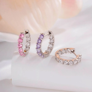 Créoles élégantes avec zircons roses mauves et blancs pour femmes en lot de 3