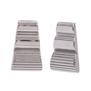 Polished silver geometric trapezoid earrings with vintage wave pattern for women