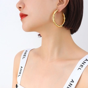 French Twisted Hollow Hoop Earrings For Women Titanium Steel 18K Gold Plated Minimalist Geometric Fashion Jewelry Gift