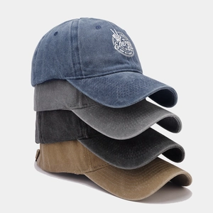 Casquettes de baseball en coton délavé en bleu marine, gris, anthracite et kaki