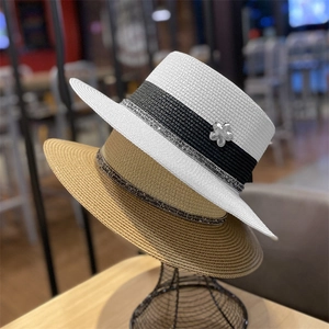Cappello Di Paglia Boater Elegante Da Donna Tetto Piatto Tesa Larga Protezione Solare Stile Retrò Francese Con Fiore