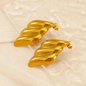 Elegant 18K gold plated stainless steel earrings with a layered wavy wing design