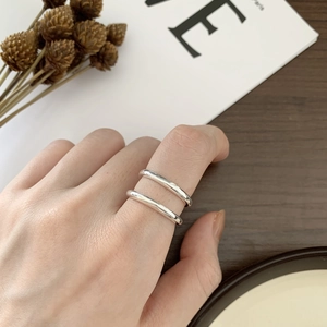 Minimalist double layer 925 sterling silver ring featuring a sleek parallel design