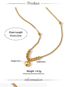 Detail der goldenen Herz-Halskette mit Perlenkette, Länge 41+5cm und 6,5g Gewicht