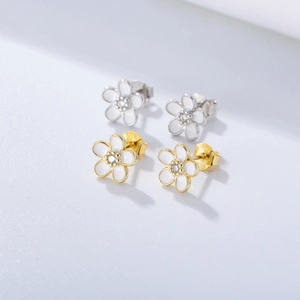 S925 sterling silver flower stud earrings with white enamel and sparkling diamonds