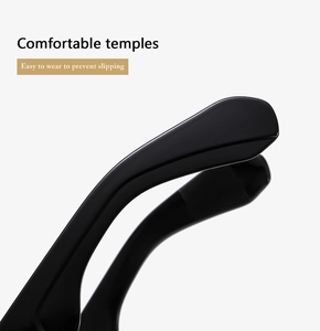 Détail des branches ergonomiques de lunettes de soleil noires pour un maintien sûr