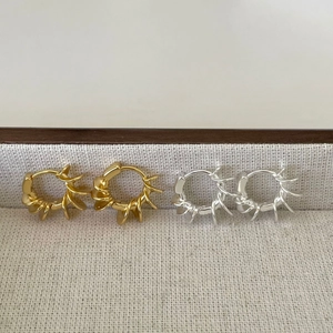 Minimalist 925 sterling silver U-shaped hoop earrings in gold and silver finishes