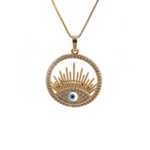 Collier doré avec pendentif œil maléfique, zircons clairs et détail d'œil bleu et blanc