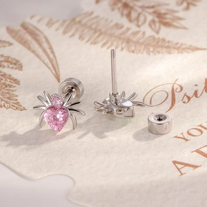 Orecchino a ragno in argento con zircone a cuore rosa e chiusura a vite sicura