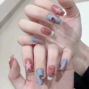 Long Coffin Press On Nails ABS Resin With 3D Heart Rhinestone Star Pattern Pink Blue Gradient Sweet Style