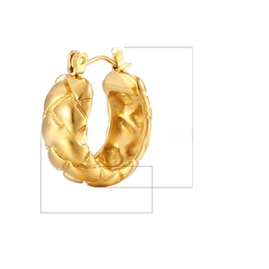 Macro detail of 18K gold plated quilted pattern hoop earrings with measurements